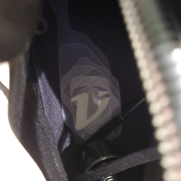 Vimazi Z50 Womens Premium Black Blue Athletic Shoes with Ribbed Design Size 9 - Picture 11 of 14